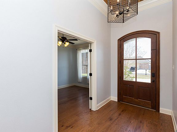 4th image of 7335 Oakview Dr