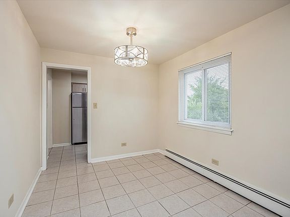 5th image of 9821 S Cicero Ave Unit 8