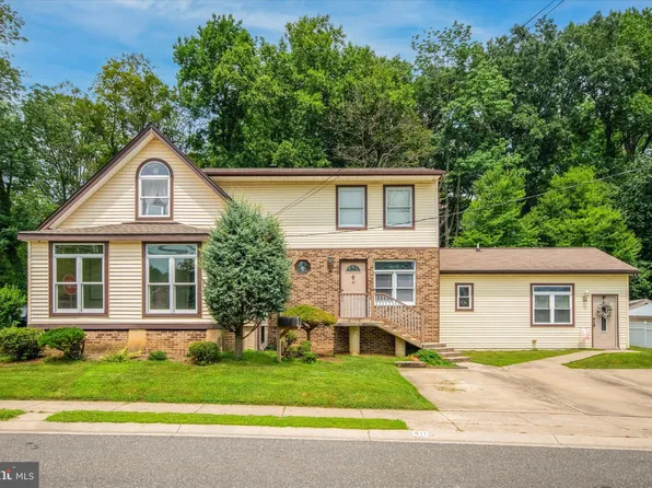 411 Pennsylvania Ave, Claymont, DE 19703