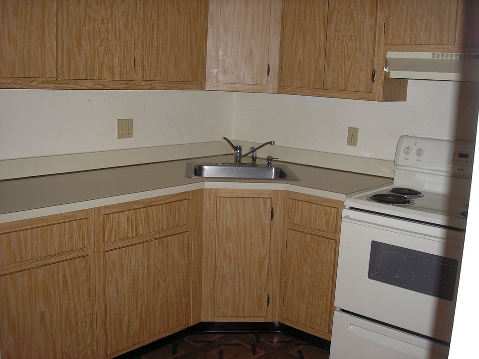 2nd image of 410 Pine Glen Ln APT A-1