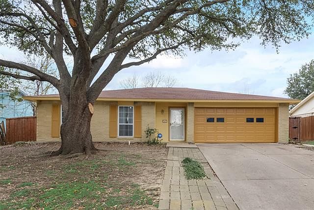 1st image of 3405 Westminster Dr
