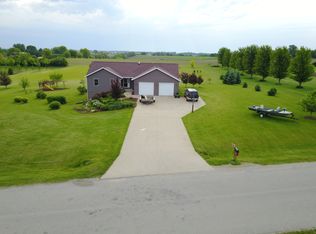 3477 Soldiers Ct, Dodgeville, WI 53533