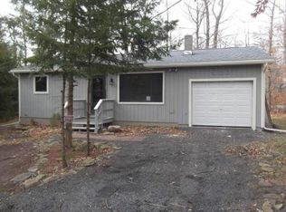 5243 Linwood Ter, Tobyhanna, PA