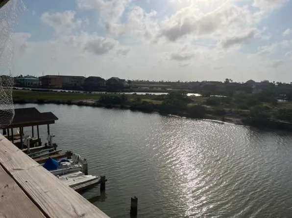 401 Island Ave Unit 73B, Pt Isabel, TX 78578