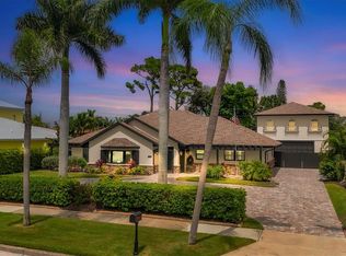 739 Riviera St, Venice, FL 34285