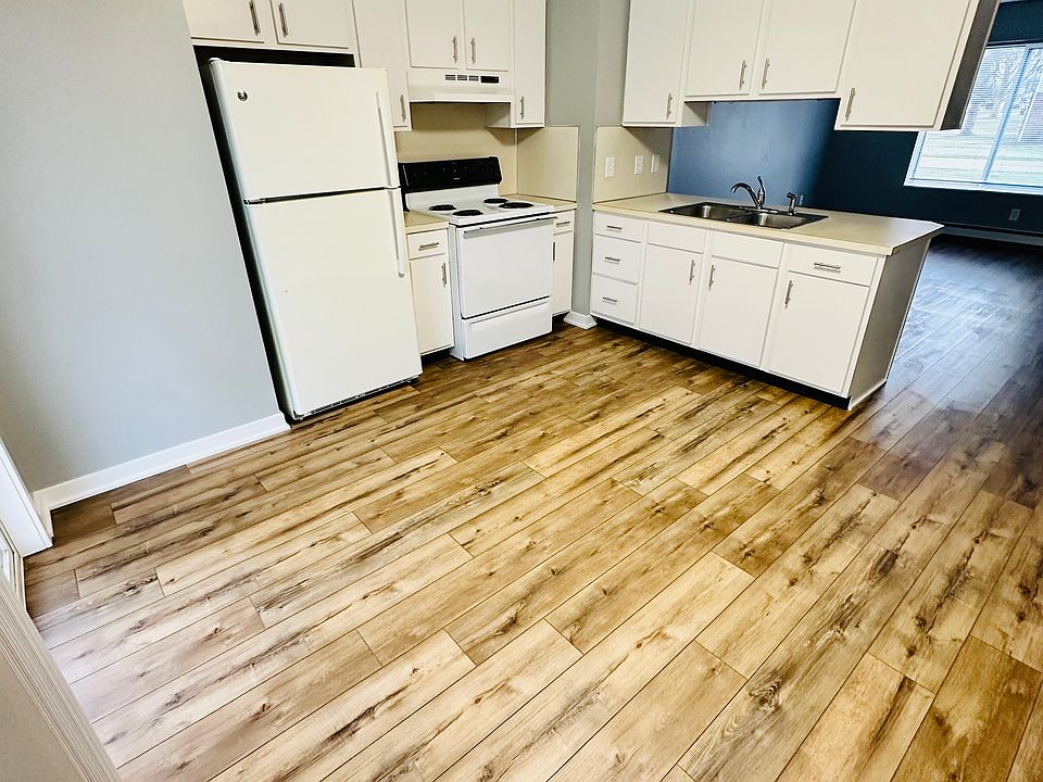 1st image of 1810 Church Ave #6