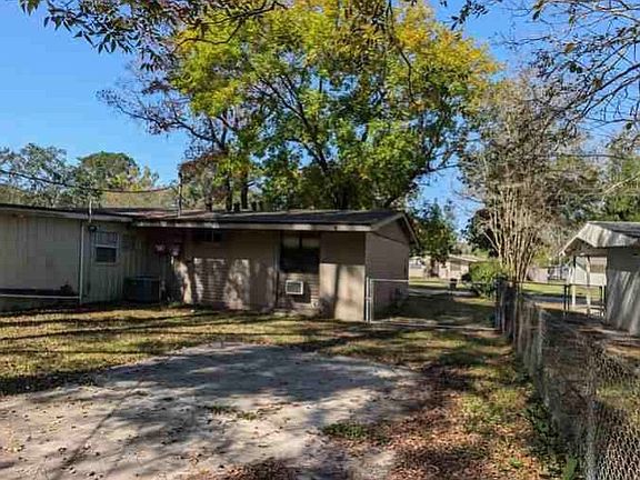 3rd image of 11746 Biscayne Dr