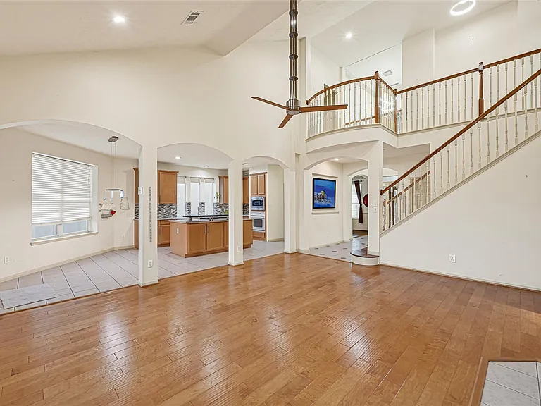 13911 Blue Vista Dr — Photo 7