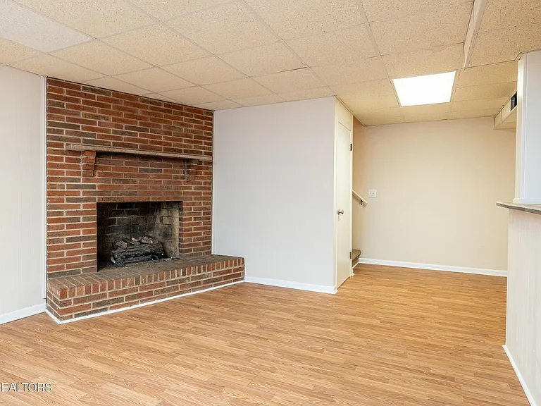 1534 McIlvaine Dr — Photo 17