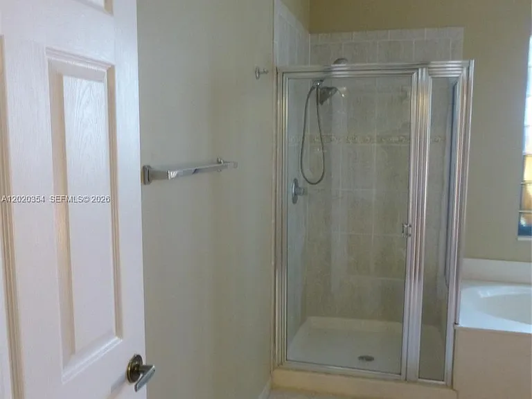 1139 Chenille Cir — Photo 4