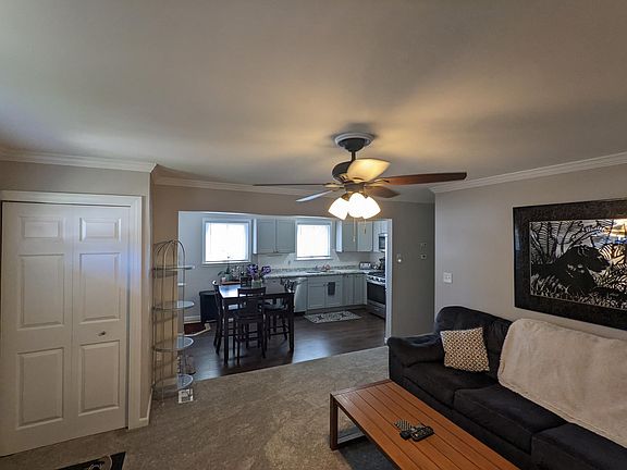 5th image of 17642 Woodland St