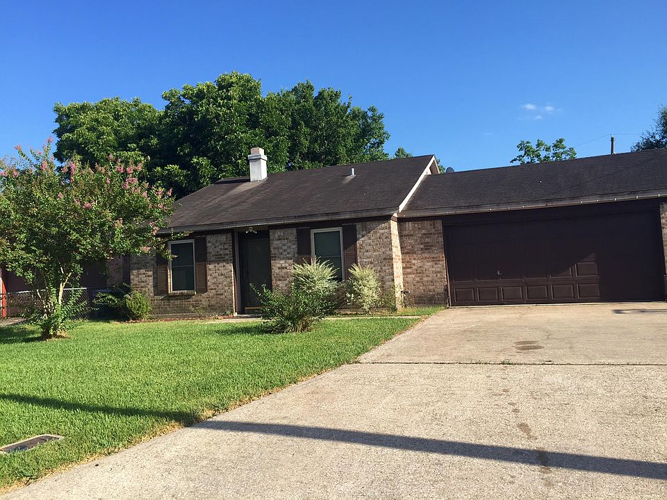 1st image of 9240 Terry St