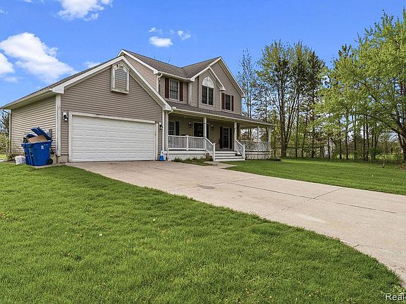 5th image of 1128 N Morrish Rd