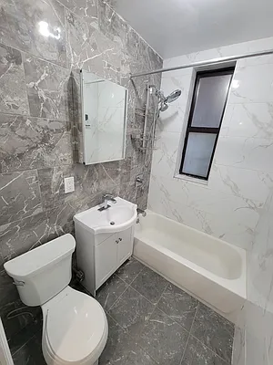 Rented by Bruma Realty LLC | media 2