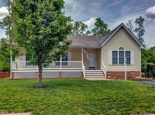5207 Parrish Creek Dr, Midlothian, VA 23112