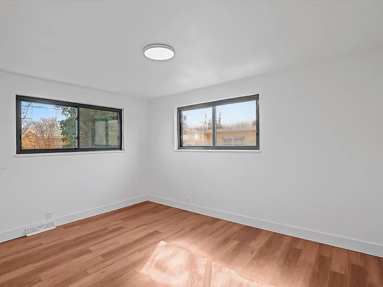 Edgefield Dr — Photo 16