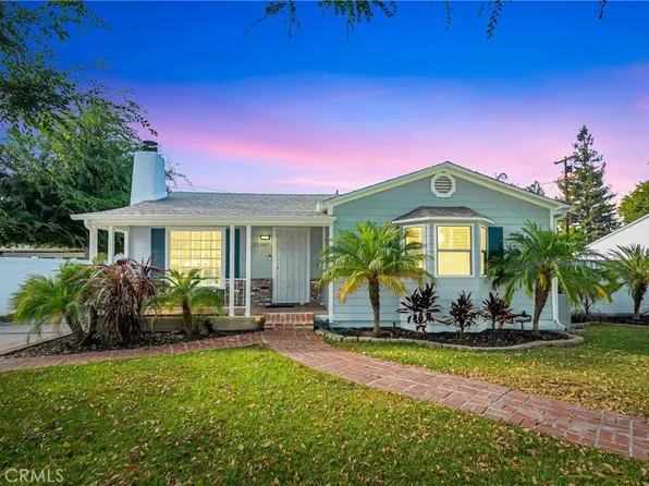22907 Leonora Dr, Woodland Hills, CA 91367