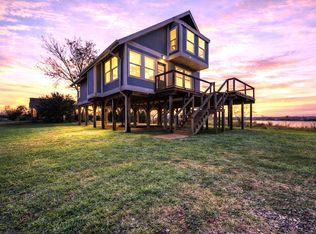 12827 Sandpiper Rd, Angleton, TX 77515