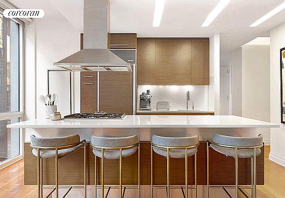 4th image of 39 E 29th St APT 11B