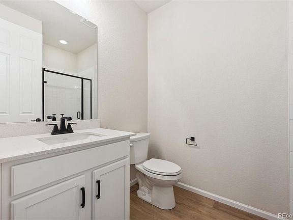 4th image of 985 Sandhills Street