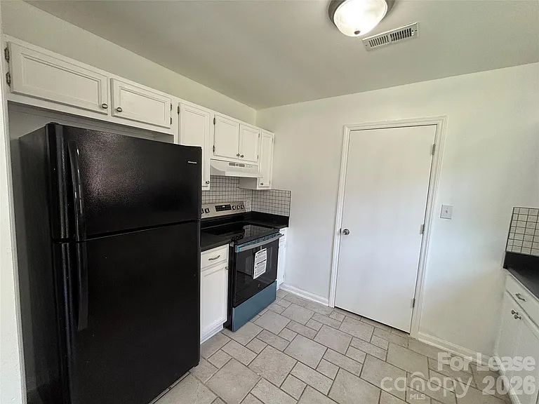 9419 Oren Thompson Rd — Photo 13