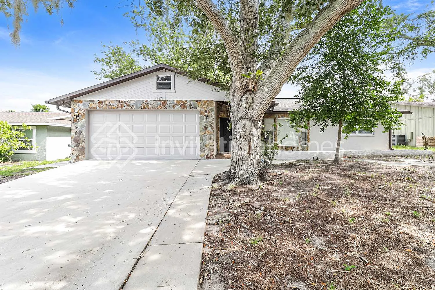 407 Oriole Cir Palm Harbor, FL 34683 — Photo 1
