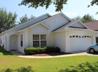 10420 Stonepark Dr, Leesburg, FL 34788