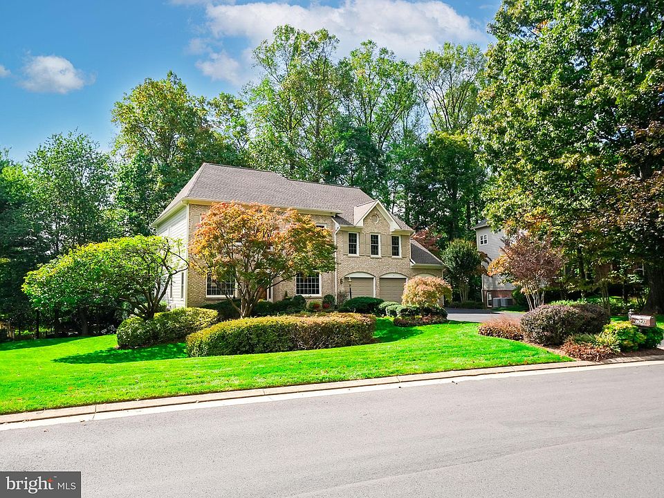 1142 Round Pebble Ln, Reston, VA 20194 Zillow