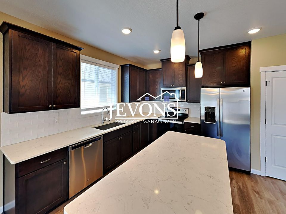 2203 Porter Loop, Yakima, WA 98901 Zillow