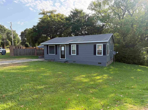 2220 Wood St, Jonesboro, AR 72401