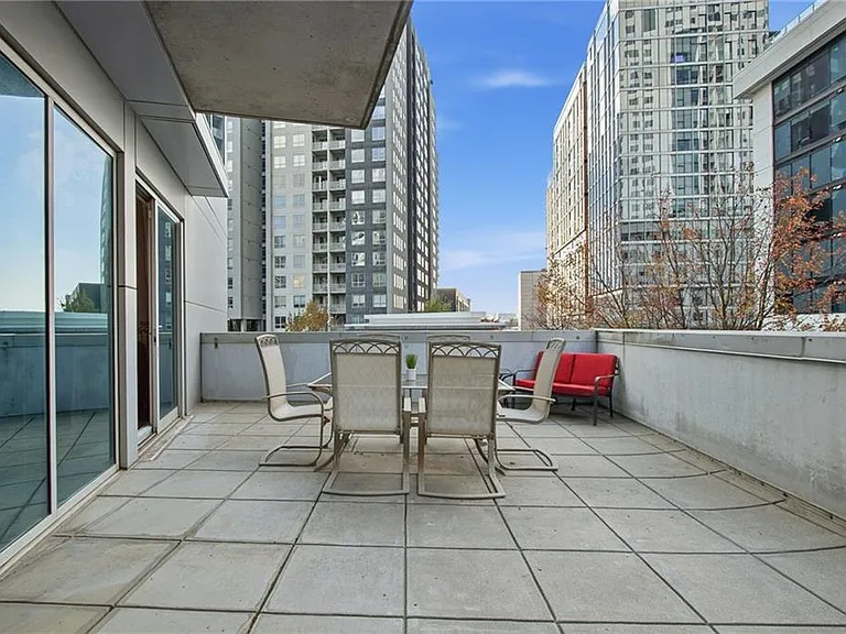 44 Peachtree Pl NW #424 — Photo 24