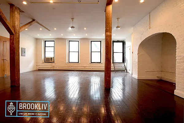 Rented by null | media 18