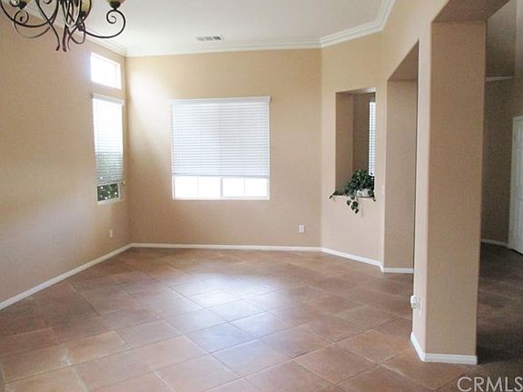 4th image of 43898 Bluewood Cir