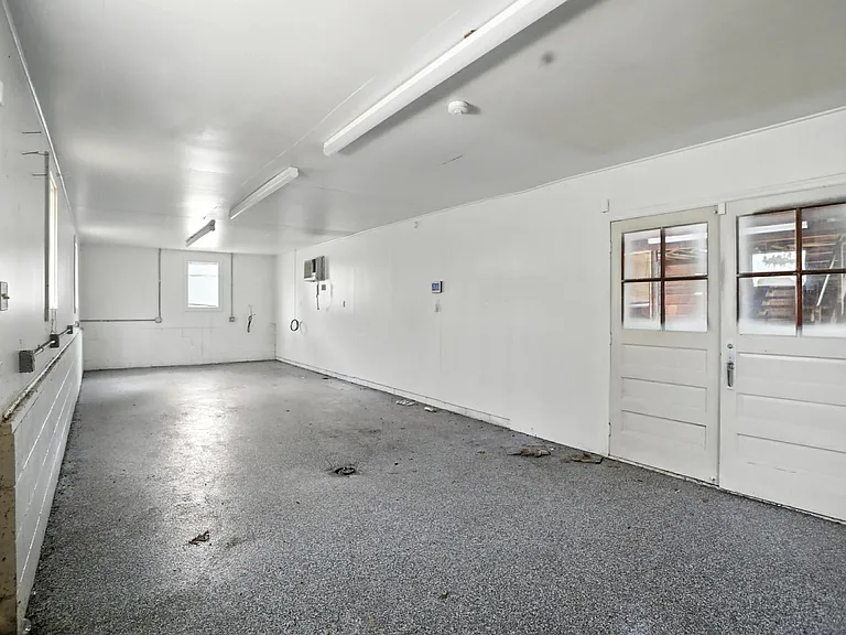 311 Jordan Rd — Photo 9