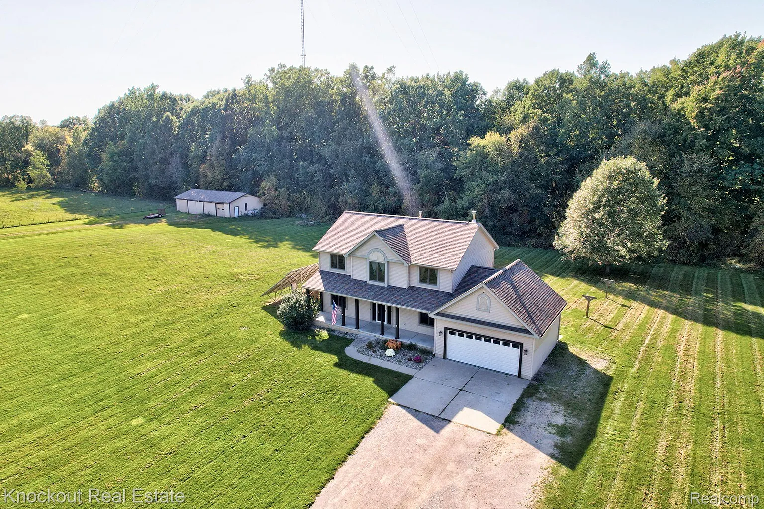 14455 Neff Rd photo 1