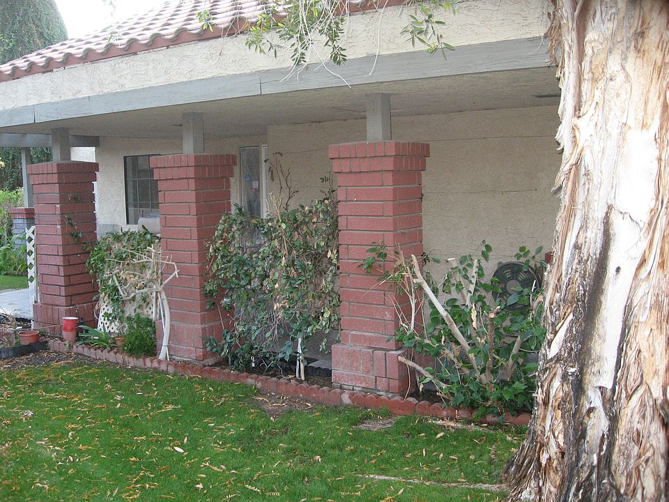 2nd image of 2345 S Cherokee Way Unit 119