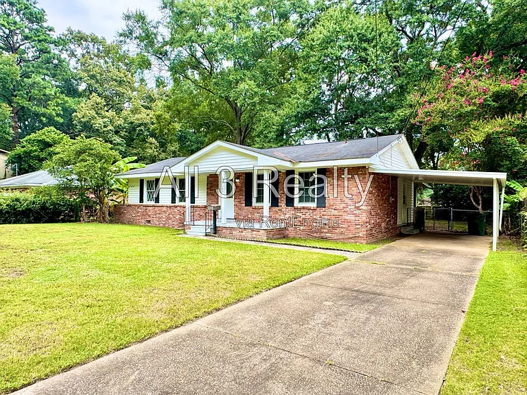 1149 Beth Manor Dr — Photo 3