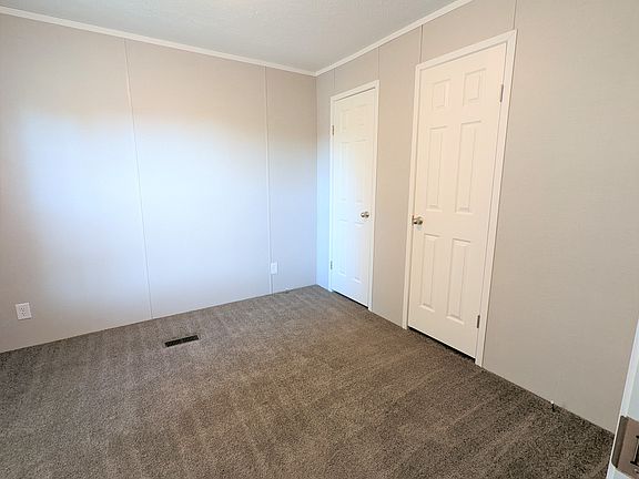 5th image of 110 Idaho St