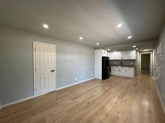 5th image of 1399 Belcher Rd #129