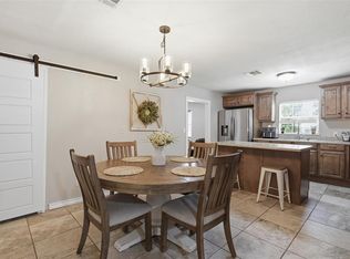 605 SW 7th St, Lindsay, OK 73052