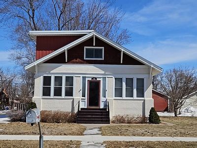 707 3rd St SE, Little Falls, MN, 56345