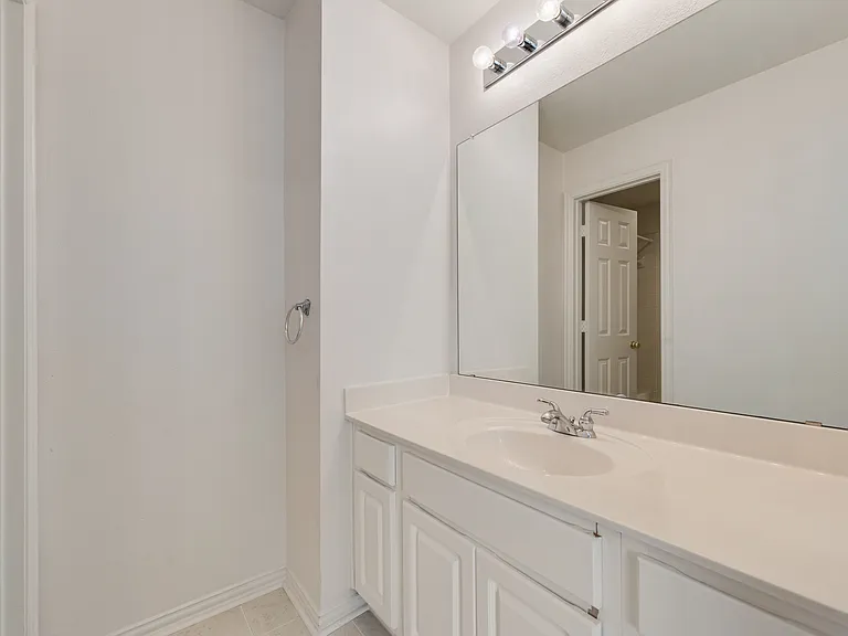 3104 Angus Dr — Photo 30