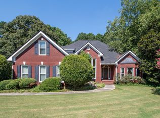 2100 Pate Ridge Dr, Loganville, GA 30052