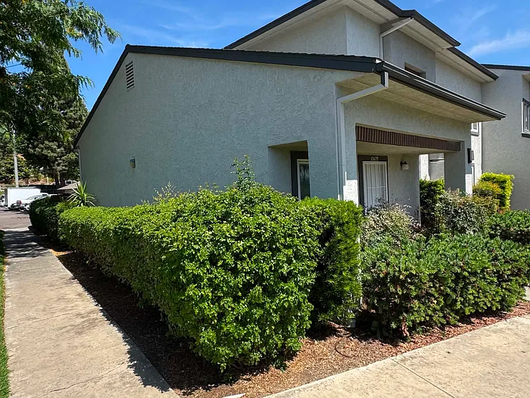 10628 Queen Jessica Ln — Photo 2