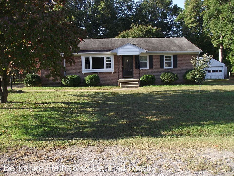 1st image of 3023 Grahamwood Dr