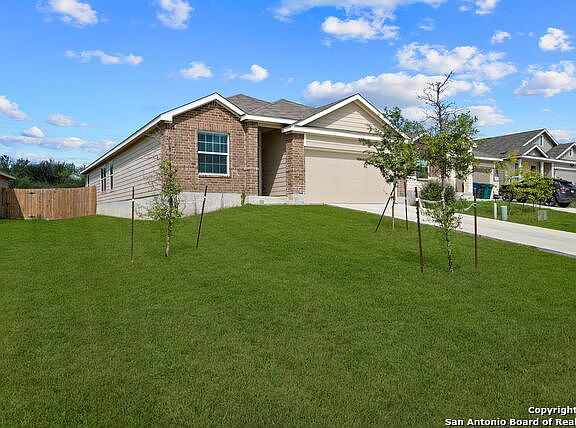 2nd image of 3530 Manoway Bay