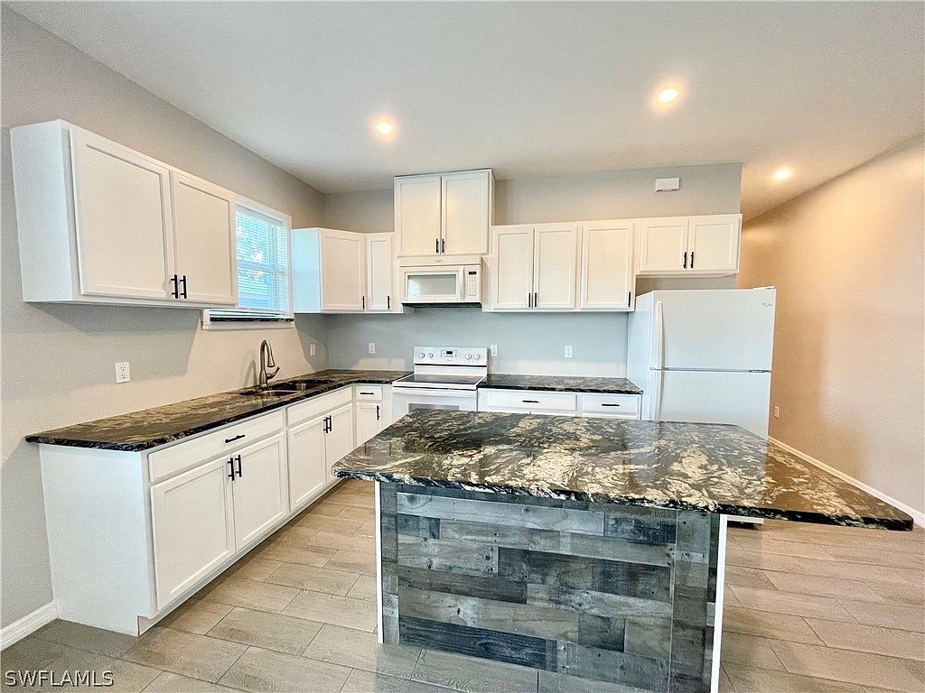 54275429 9th Ave, Fort Myers, FL 33907 Zillow