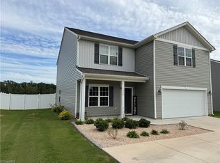 1048 Baileys Chapel Rd, Advance, NC 27006