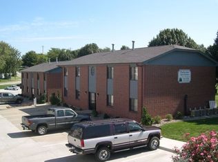 115 E Westplains Rd APT 7, Gretna, NE 68028