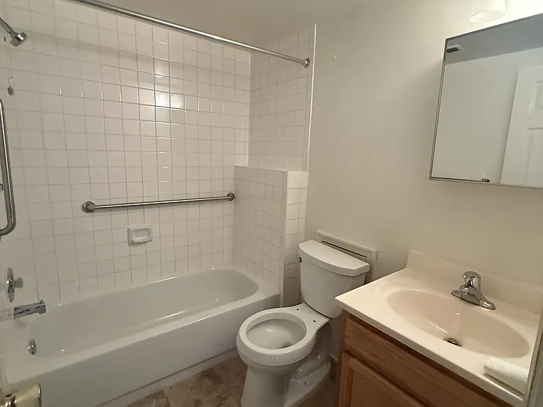 5100 Bass Place Southeastunit #101 — Photo 9